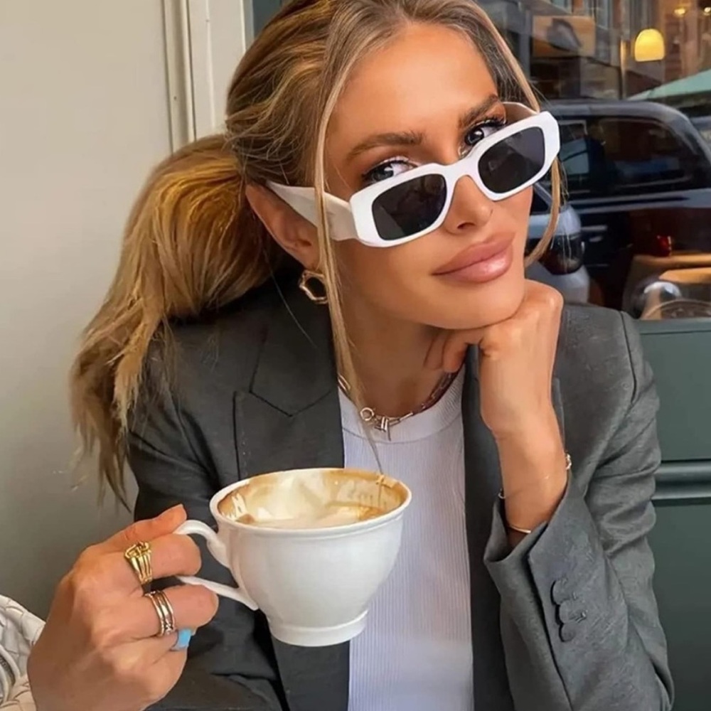 Aesthetic Sunnies 90s Retro White *NEW*